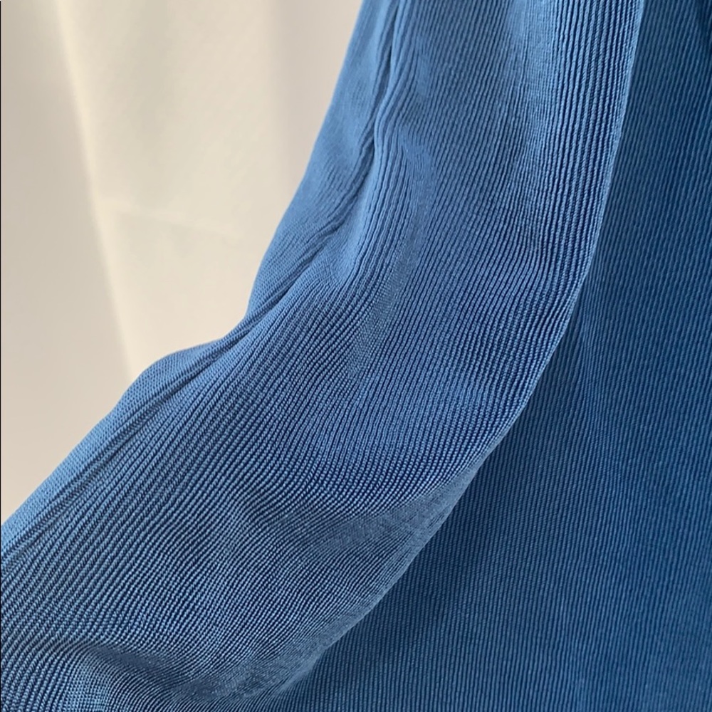Blouse - Picture 2 of 2